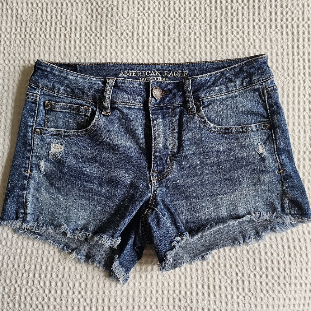 American Eagle Shortie Shorts